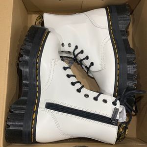 NWT Dr. Martens size 6